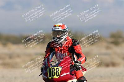 media/Dec-07-2025-CVMA (Sun) [[3e7d2de5dc]]/Race 5-Formula UL-CVMA Hooligans-American Thunder/